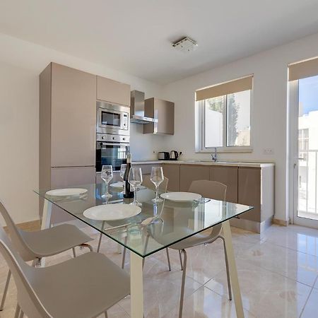Modern 2Br Apartment In Central St Julian'S San Ġiljan Buitenkant foto