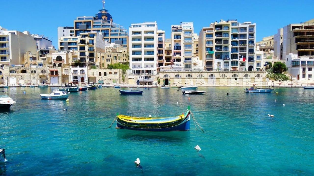 Modern 2Br Apartment In Central St Julian'S San Ġiljan Buitenkant foto
